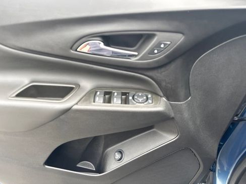Used 2024 Chevrolet Equinox LT w/ LPO, Floor Liner Package AWD/4WD image 10