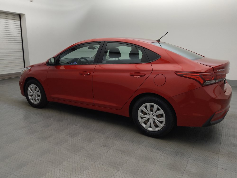 Used 2022 Hyundai Accent SE FWD image 3