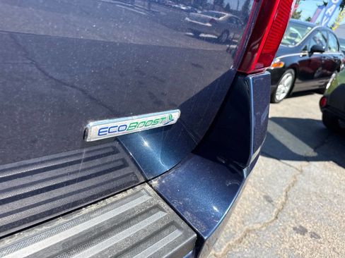 Used 2016 Ford Expedition EL XLT image 9