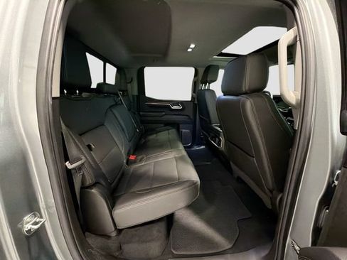 Used 2025 GMC Sierra 1500 Denali AWD/4WD image 23
