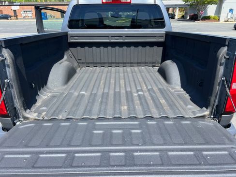 Used 2020 Chevrolet Colorado W/T w/ WT Convenience Package image 17