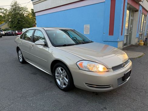 Used 2012 Chevrolet Impala LT w/ LT Sunroof Package FWD image 8