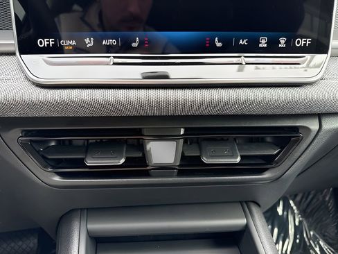 New 2026 Volkswagen Tiguan S image 21