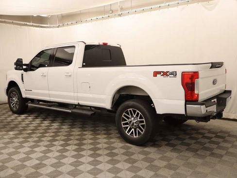 Used 2019 Ford F350 Lariat w/ Lariat Ultimate Package AWD/4WD image 3