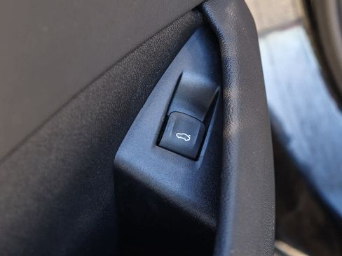 Used 2020 BMW M8 Coupe w/ Driving Assistance Package image 28