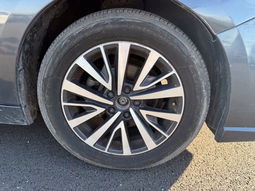 Used 2018 Subaru Legacy 2.5i AWD/4WD image 10