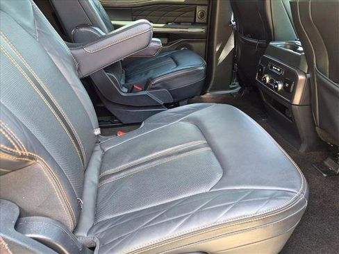Certified 2023 Ford Expedition Platinum RWD image 21