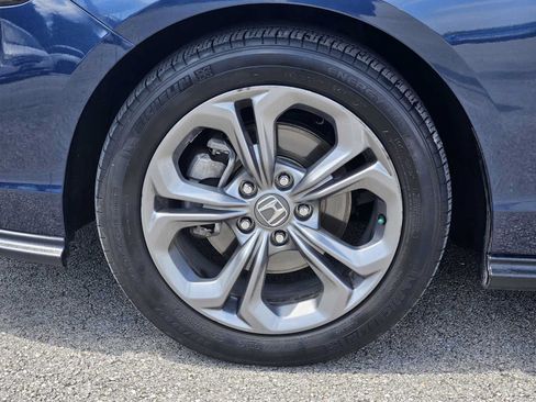 Used 2024 Honda Accord EX image 9
