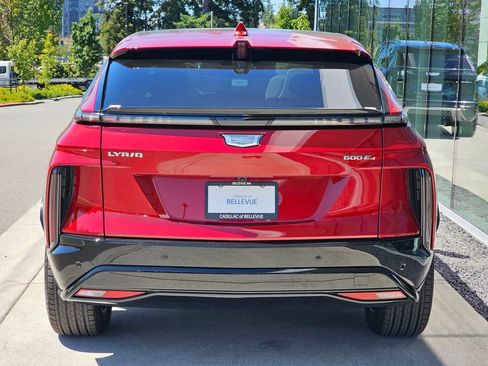 New 2026 Cadillac Lyriq Sport AWD/4WD image 4