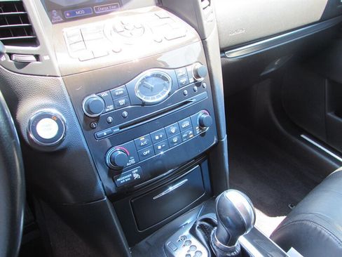 Used 2013 INFINITI FX37 2WD w/ Premium Pkg image 17
