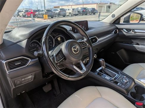 Used 2017 MAZDA CX-5 Touring w/ Preferred Equipment Package image 11