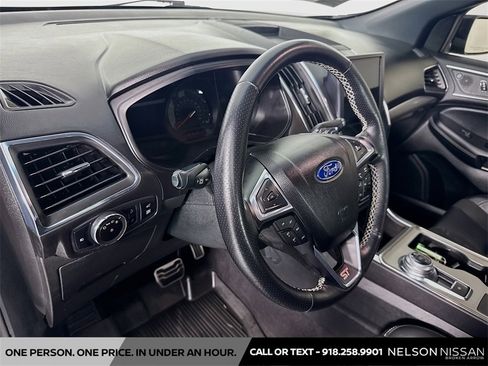 Used 2023 Ford Edge ST w/ Cargo Accessory Package image 9