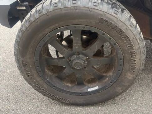 Used 2009 Jeep Wrangler Unlimited X AWD/4WD image 3