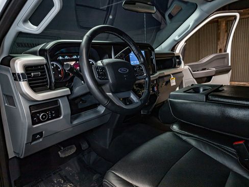 Used 2025 Ford F250 XL w/ STX Appearance Package image 12