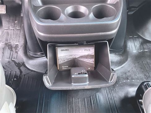 Used 2023 GMC Savana 2500 LS w/ Driver Convenience Package image 31