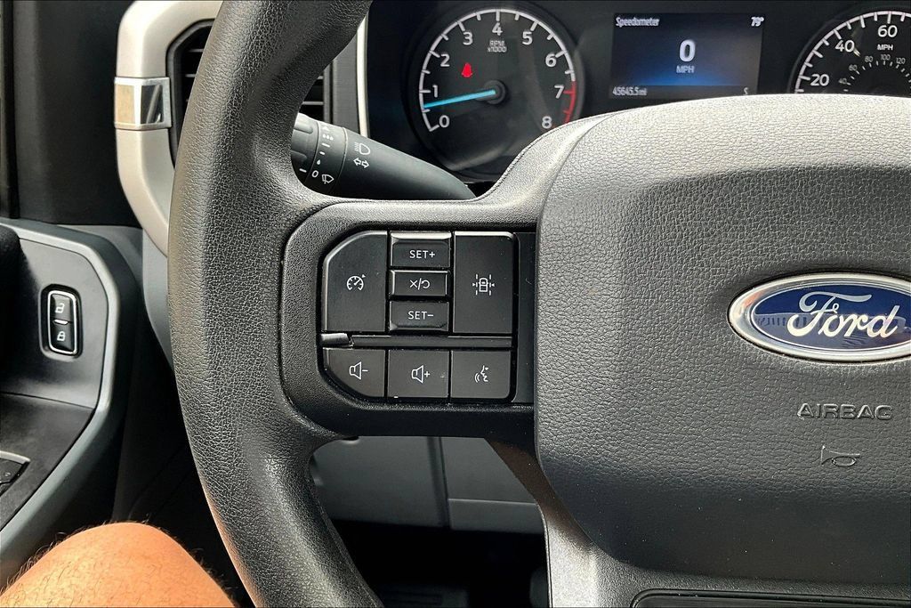 Used 2022 Ford F150 XLT AWD/4WD image 17