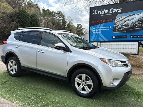 Used 2013 Toyota RAV4 XLE image 15