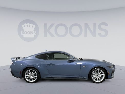 Used 2025 Ford Mustang GT Premium RWD image 12