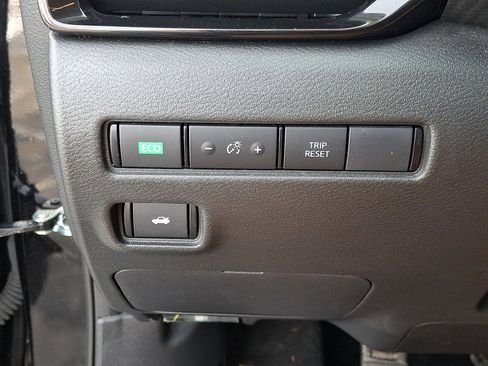 Certified 2024 Nissan Sentra SV w/ All-Weather Package image 22