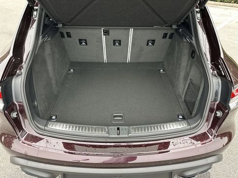 Certified 2026 Porsche Macan S AWD/4WD image 20