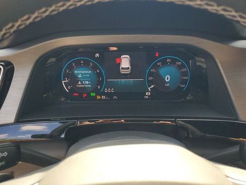 New 2026 Volkswagen Atlas Cross Sport SE FWD image 21