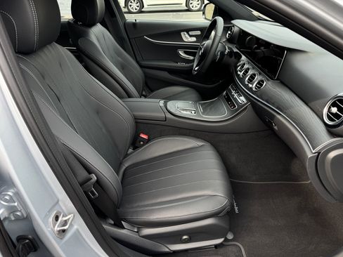 Used 2023 Mercedes-Benz E 350 Sedan image 37