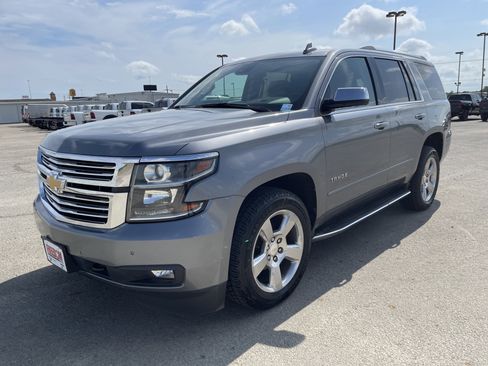 Used 2020 Chevrolet Tahoe Premier RWD image 8
