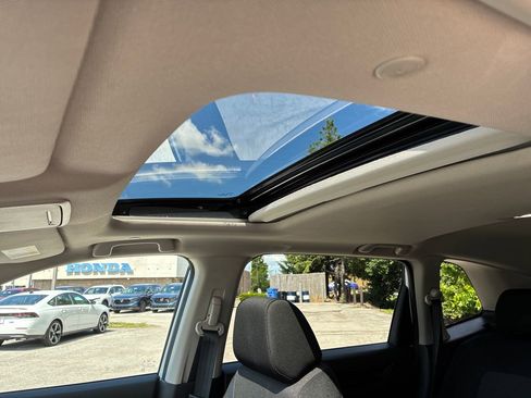 Certified 2024 Honda CR-V EX image 18