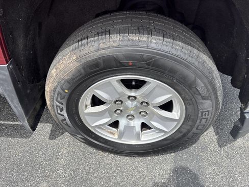 Used 2018 Chevrolet Silverado 1500 LT w/ All Star Edition AWD/4WD image 26