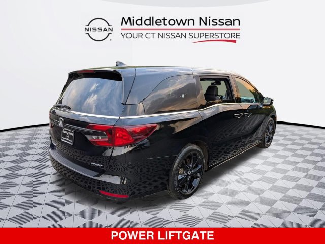 Used 2024 Honda Odyssey Sport image 3
