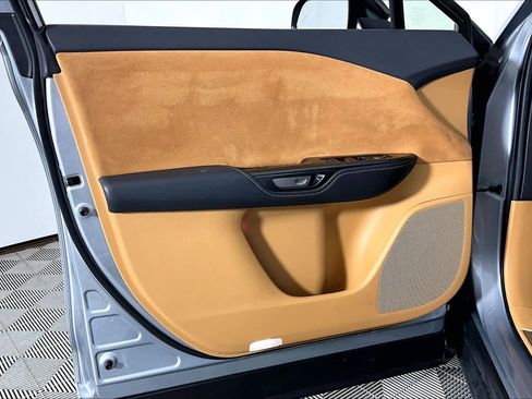 Used 2023 Lexus RZ 450e Premium image 20