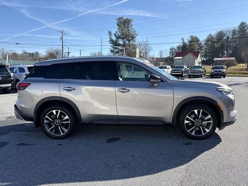 Used 2022 INFINITI QX60 Luxe w/ Cargo Package image 11