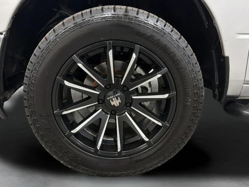 Used 2017 RAM 1500 Classic SLT RWD image 24