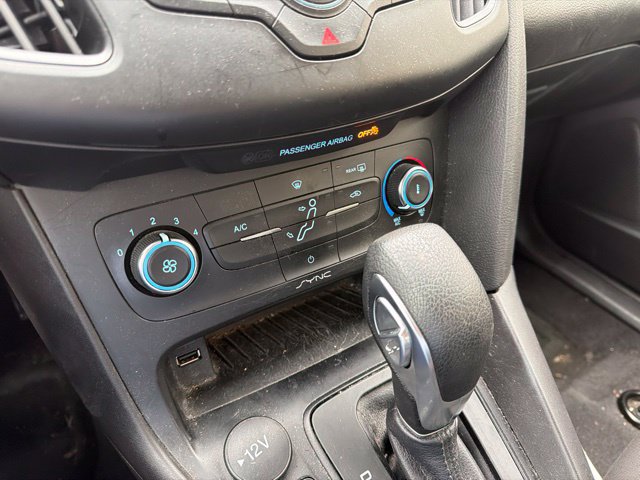 Used 2018 Ford Focus SE FWD image 26
