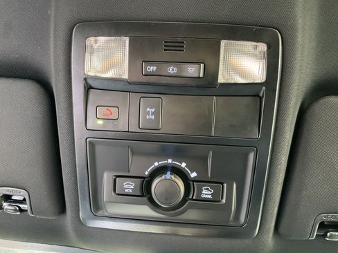 Used 2023 Toyota Tacoma TRD Off-Road image 34