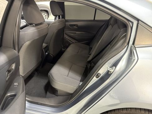 Used 2025 Toyota Corolla LE w/ Convenience Package FWD image 7