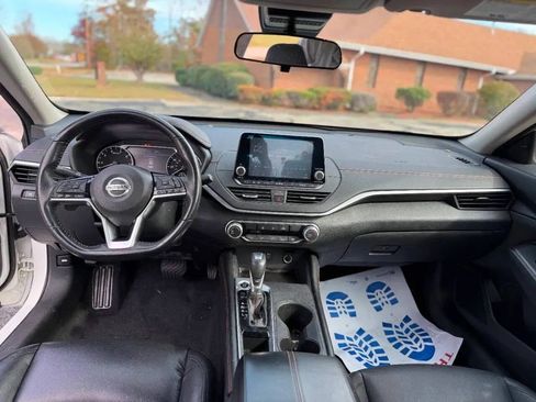 Used 2020 Nissan Altima 2.5 SR image 13