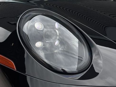 Certified 2022 Porsche 911 Carrera 4 GTS AWD/4WD image 12