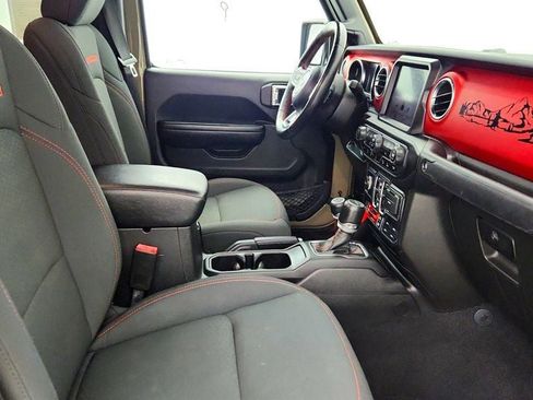 Used 2020 Jeep Gladiator Rubicon image 25