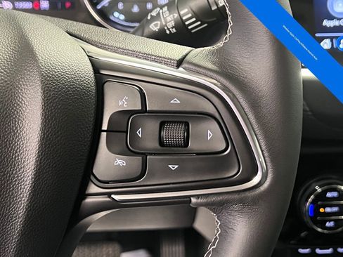 Used 2023 Buick Encore GX Select w/ Sport Touring Package image 15