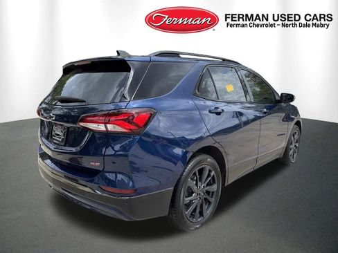 Used 2022 Chevrolet Equinox RS w/ RS Leather Package image 11