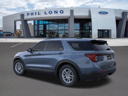 New 2026 Ford Explorer Active AWD/4WD image 4