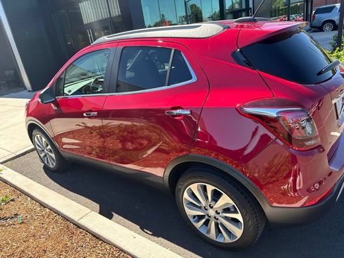 Used 2019 Buick Encore Preferred FWD image 6