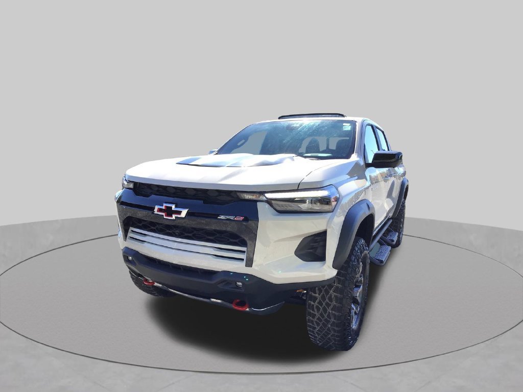 New 2026 Chevrolet Colorado ZR2 w/ Technology Package AWD/4WD image 15