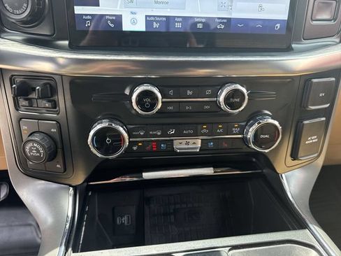 Used 2022 Ford F150 Lariat w/ Equipment Group 502A High AWD/4WD image 19