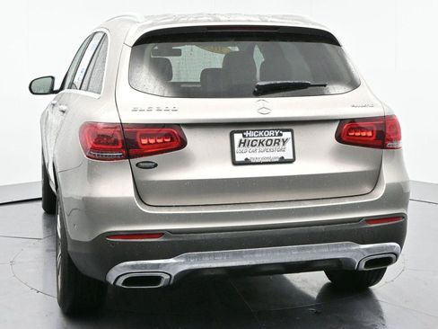 Used 2021 Mercedes-Benz GLC 300 4MATIC image 6