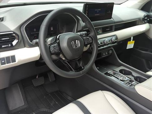 New 2026 Honda Pilot EX-L image 3