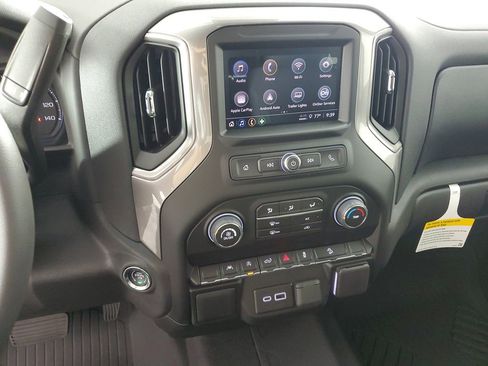 New 2026 Chevrolet Silverado 1500 Custom Trail Boss w/ Dark Appearance Package AWD/4WD image 16