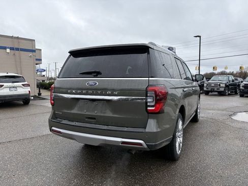 Certified 2024 Ford Expedition Limited image 8