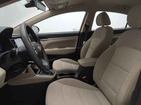 Used 2020 Hyundai Elantra SEL FWD image 17